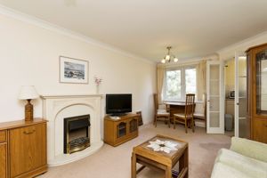 LOUNGE- click for photo gallery